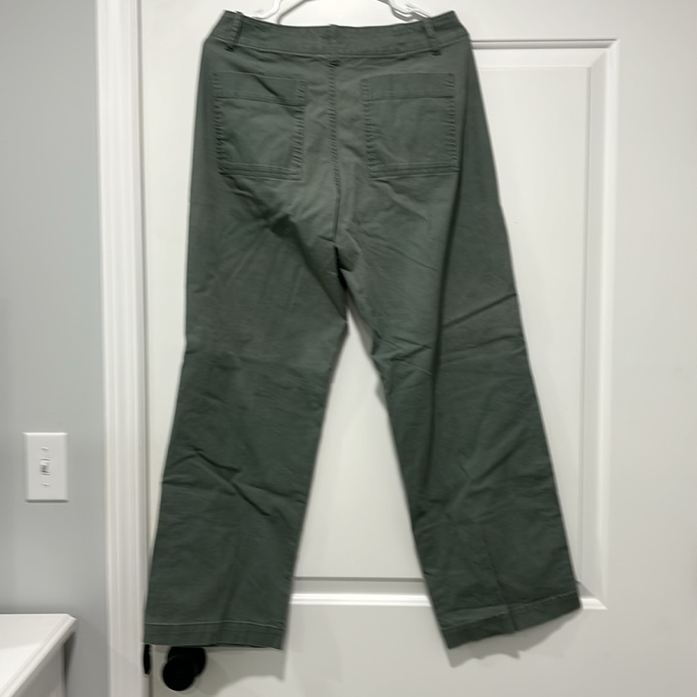 Pants - Picture 2 of 4